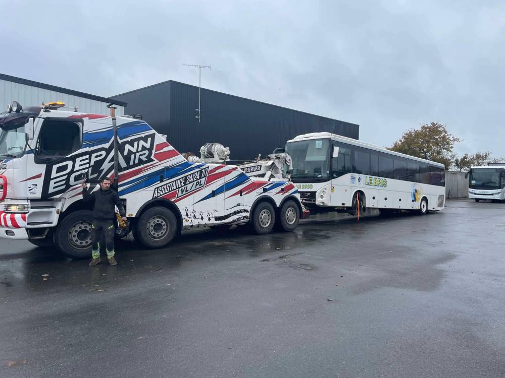 panne poids lourd près de Audierne 
